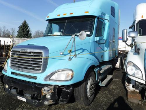 FREIGHTLINER COLUMBIA 120