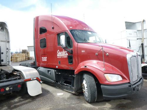 KENWORTH T700