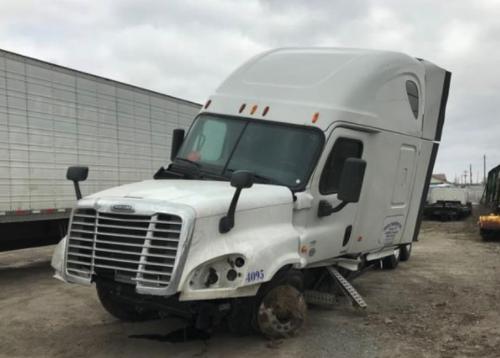 FREIGHTLINER CASCADIA