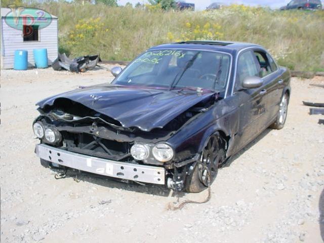 JAGUAR XJ8