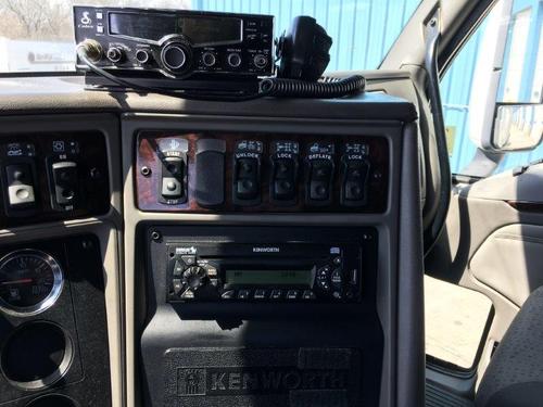 KENWORTH T700