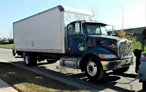 PETERBILT 335