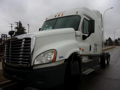 FREIGHTLINER CASCADIA 125