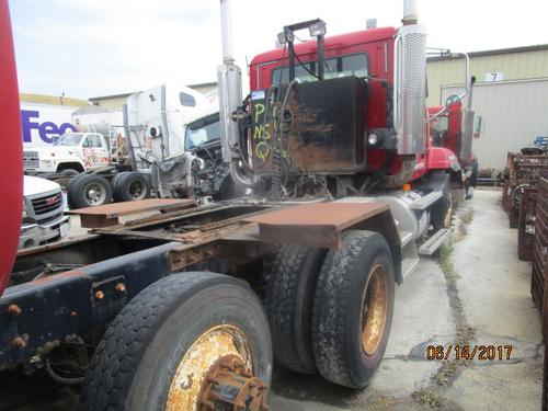 MACK CL733