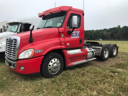 FREIGHTLINER Cascadia