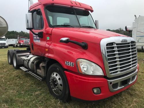 FREIGHTLINER Cascadia