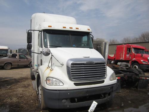 FREIGHTLINER COLUMBIA 120