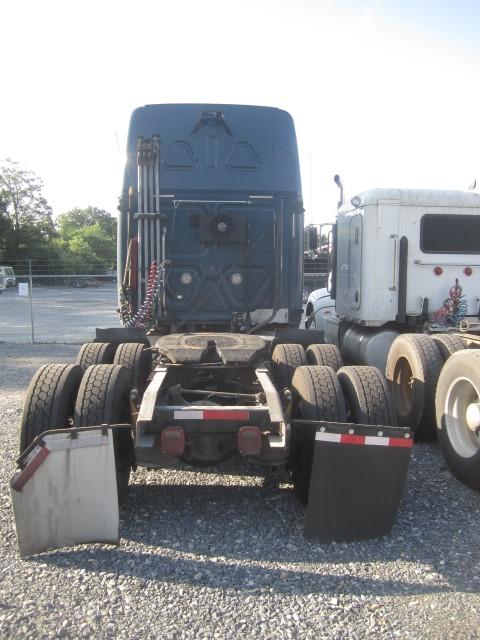FREIGHTLINER CASCADIA 125
