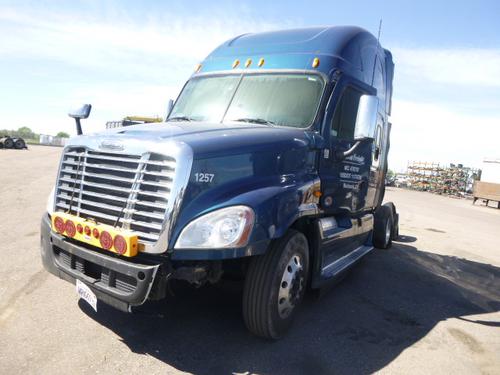 FREIGHTLINER CASCADIA 125