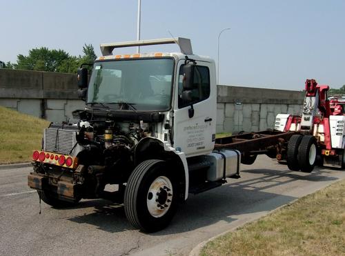 HINO 338