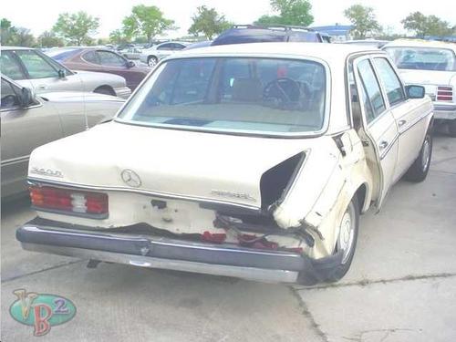 MERCEDES-BENZ MERCEDES 240D