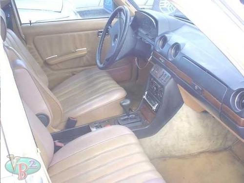 MERCEDES-BENZ MERCEDES 240D