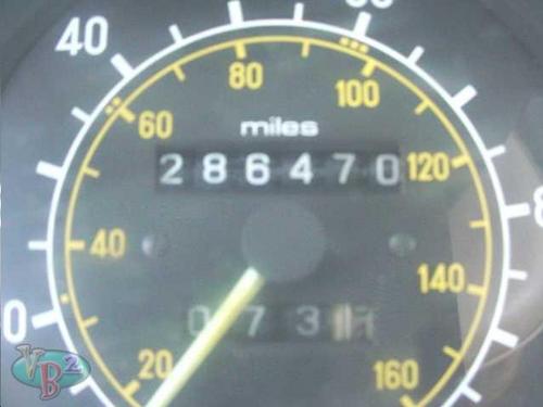 MERCEDES-BENZ MERCEDES 240D