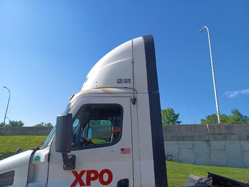 FREIGHTLINER CASCADIA 113