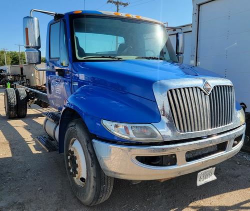 INTERNATIONAL 4300 Durastar