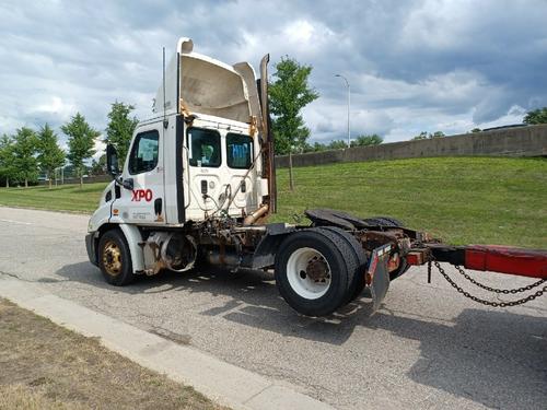 FREIGHTLINER CASCADIA 113