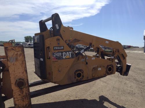 CAT 242D