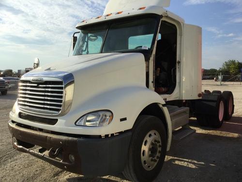 FREIGHTLINER COLUMBIA 112