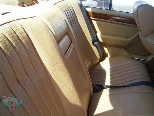 MERCEDES-BENZ MERCEDES 300D