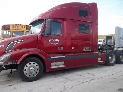 VOLVO VNL