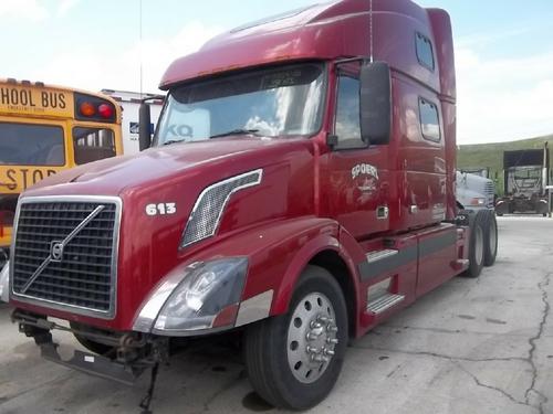 VOLVO VNL