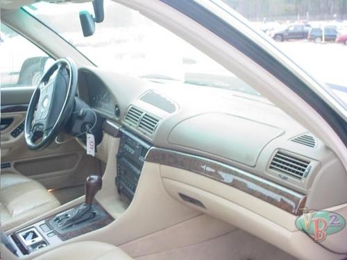 BMW BMW 740i