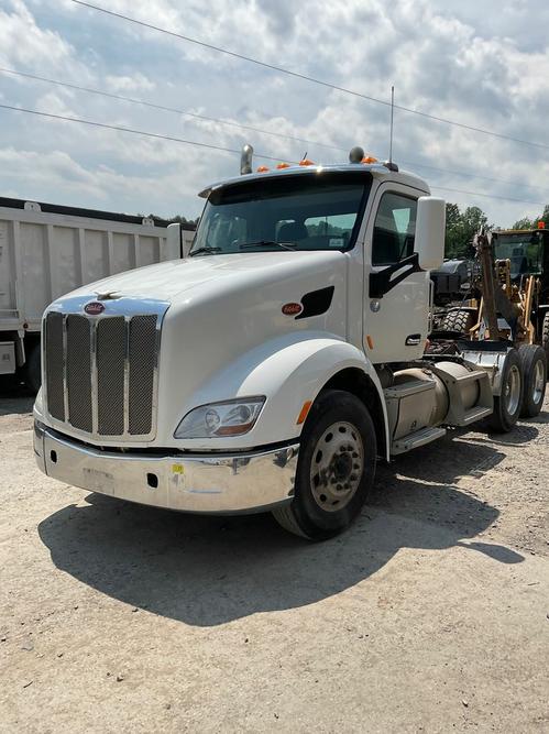 PETERBILT 579