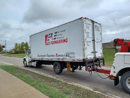 FREIGHTLINER M2-106