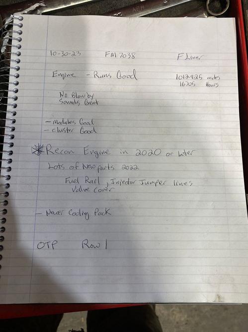 FREIGHTLINER CASCADIA 113