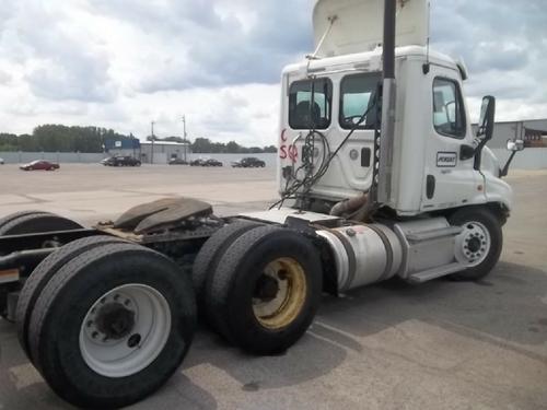 FREIGHTLINER CASCADIA 125