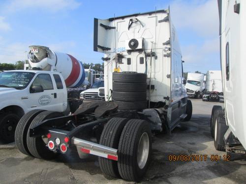 FREIGHTLINER CASCADIA 125