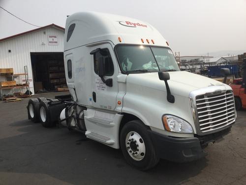 FREIGHTLINER CASCADIA 125