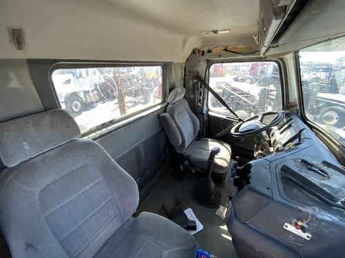 VOLVO VNM
