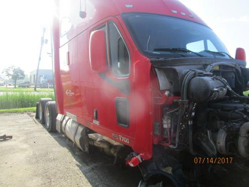 KENWORTH T700