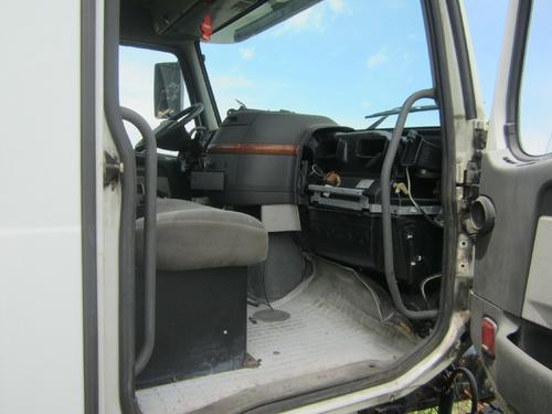 VOLVO VNL