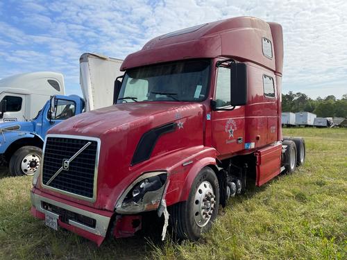 VOLVO VNL
