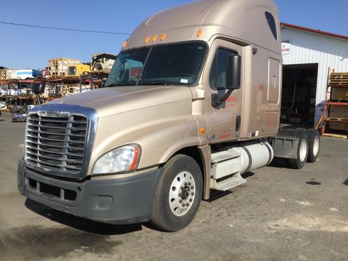 FREIGHTLINER CASCADIA 125