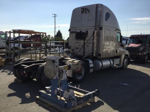 FREIGHTLINER CASCADIA 125