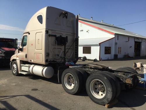 FREIGHTLINER CASCADIA 125