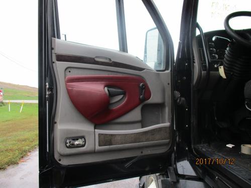 KENWORTH T700