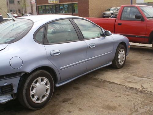 FORD TAURUS