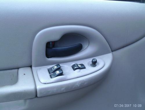 OLDSMOBILE SILHOUETTE