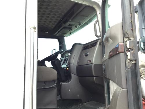 KENWORTH T660