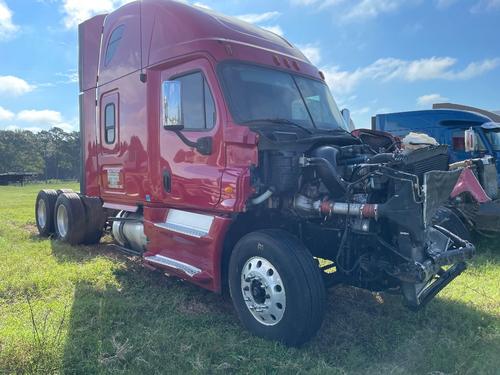 FREIGHTLINER Cascadia