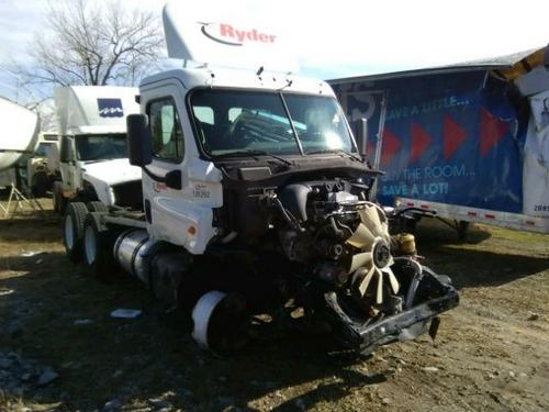 FREIGHTLINER CASCADIA