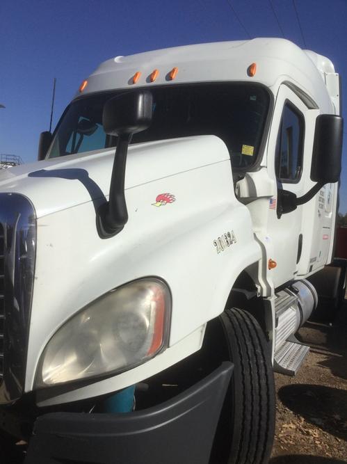 FREIGHTLINER CASCADIA 125