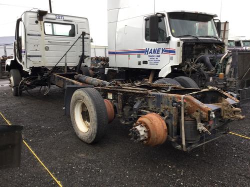 VOLVO VNL