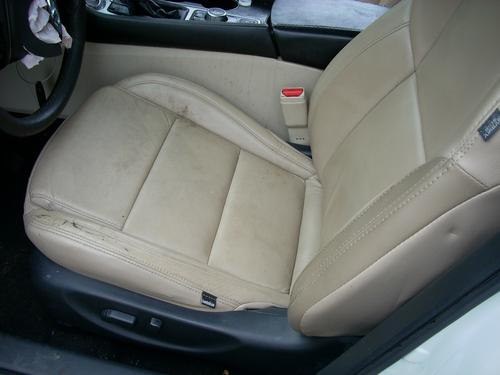 NISSAN MAXIMA