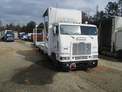 FREIGHTLINER FLB