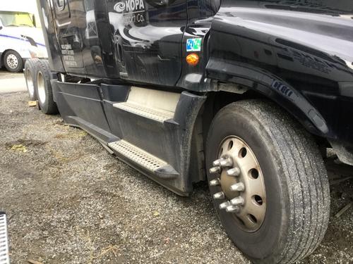 FREIGHTLINER CASCADIA 125